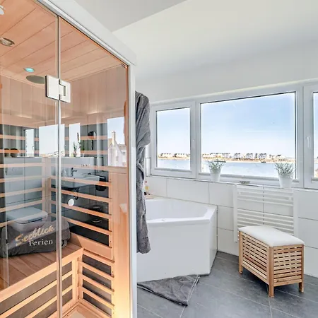 Hébergement de vacances Am By Seeblick Ferien Oro, Direkte Wasserlage,sauna,kamin